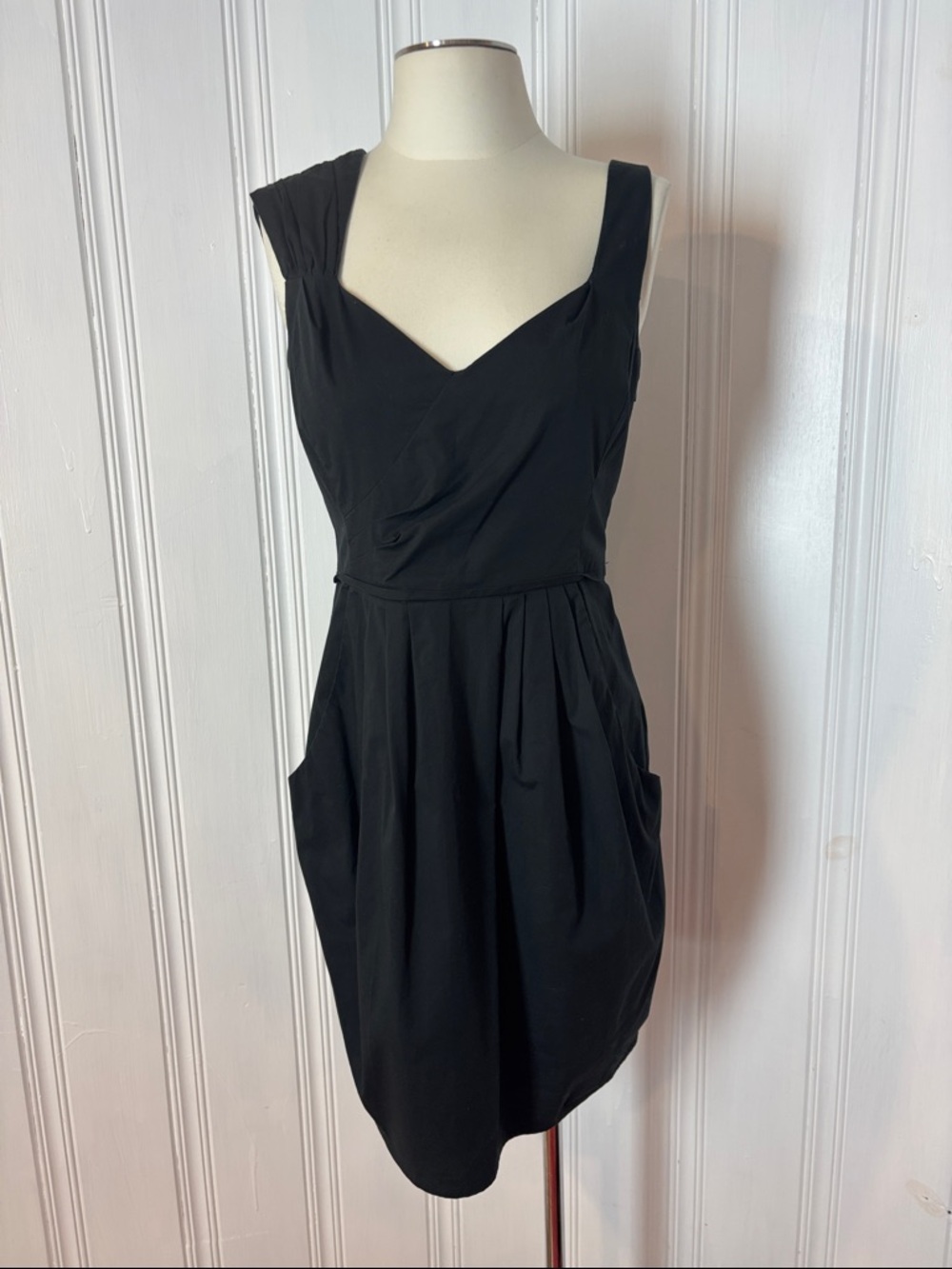 NANETTE LEPORE Asymmetrical Pocket Little Black Dress | Size 6